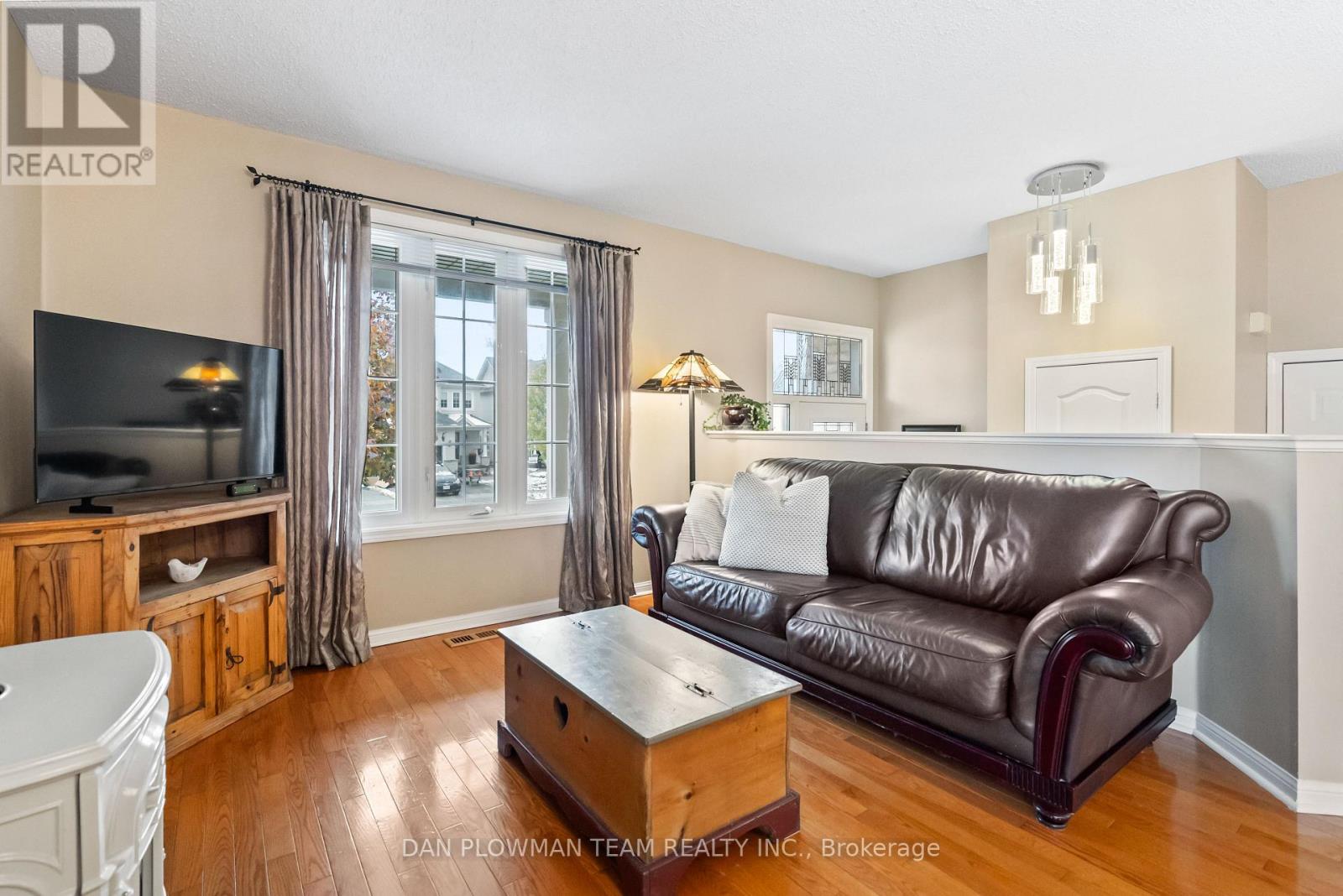 36 Shipley Avenue, Clarington (Newcastle), Ontario  L1B 1M6 - Photo 8 - E12540498