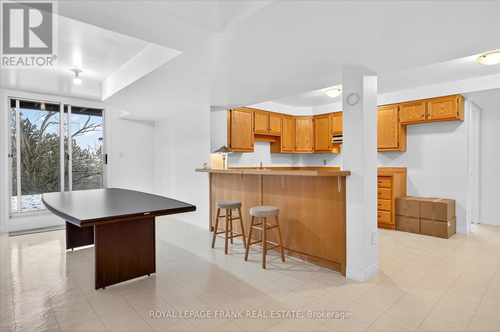 544 Fortye Drive, Peterborough (Otonabee Ward 1), Ontario  K9K 2H2 - Photo 20 - X12540854