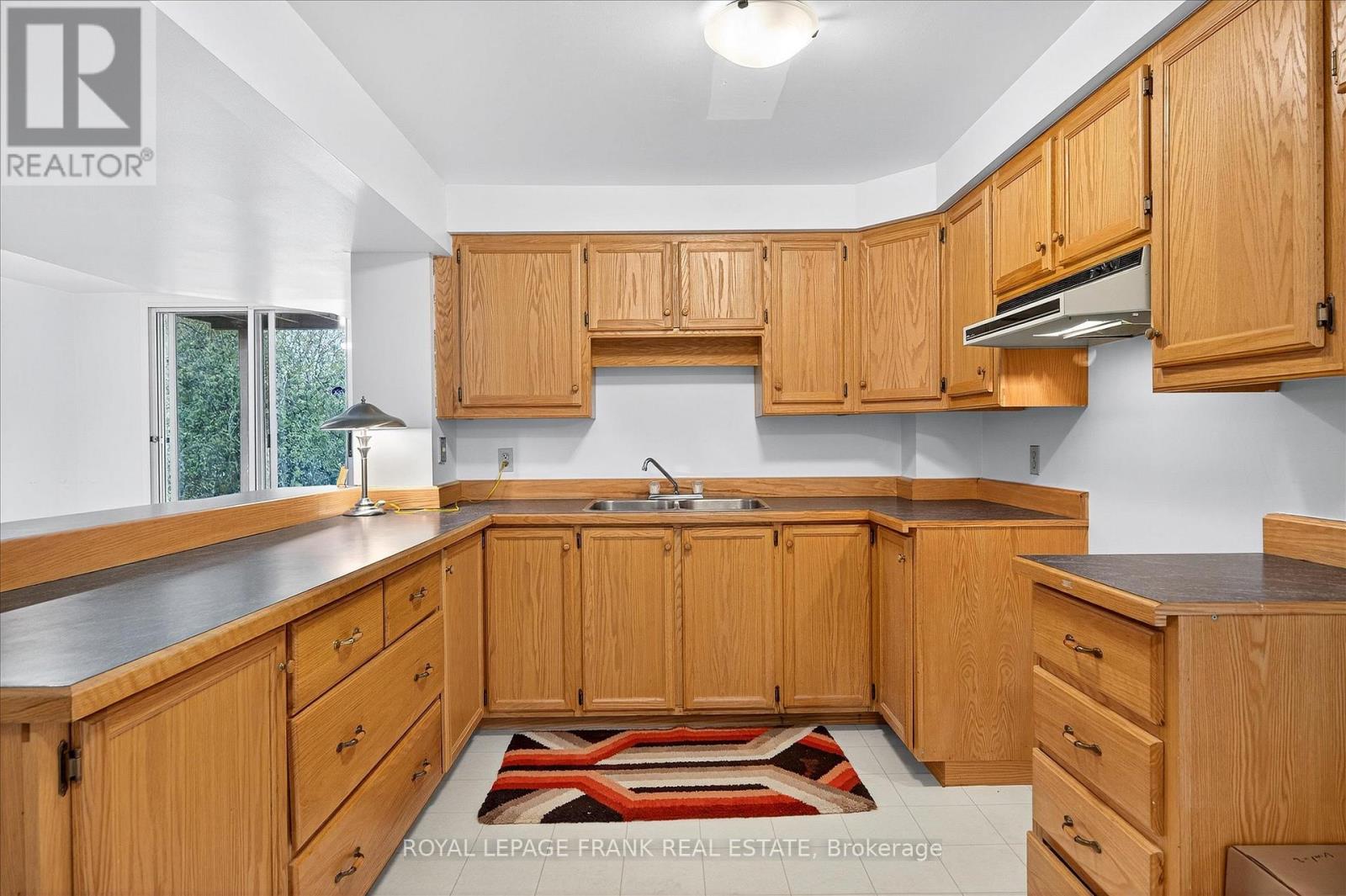 544 Fortye Drive, Peterborough (Otonabee Ward 1), Ontario  K9K 2H2 - Photo 21 - X12540854