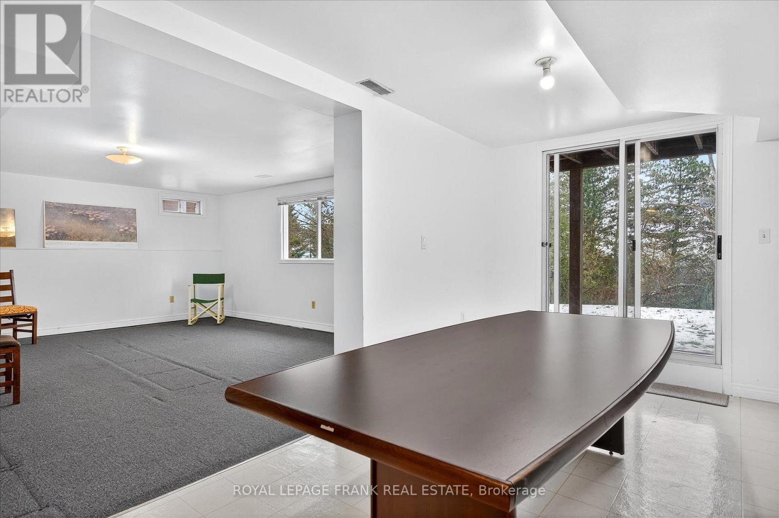 544 Fortye Drive, Peterborough (Otonabee Ward 1), Ontario  K9K 2H2 - Photo 22 - X12540854