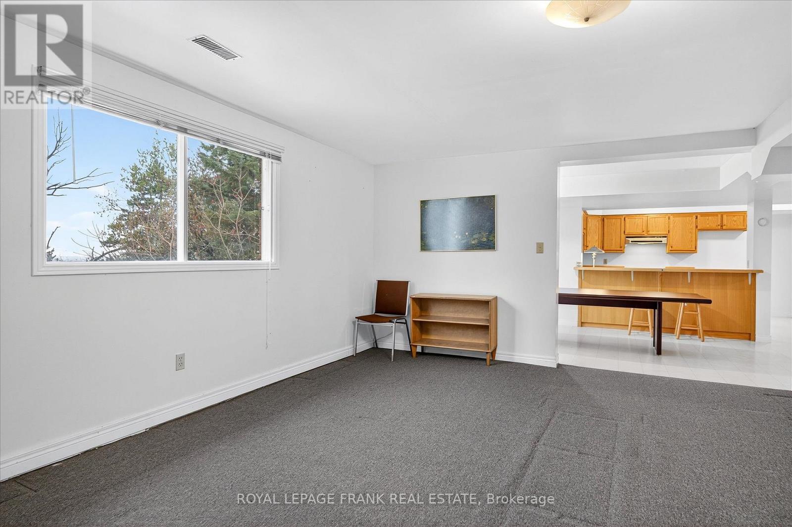 544 Fortye Drive, Peterborough (Otonabee Ward 1), Ontario  K9K 2H2 - Photo 23 - X12540854