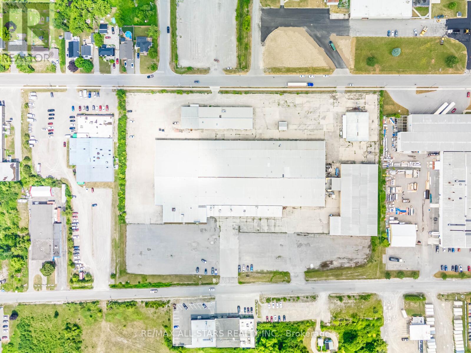 #1-2 - 70 MOUNT HOPE STREET, kawartha lakes (lindsay), Ontario