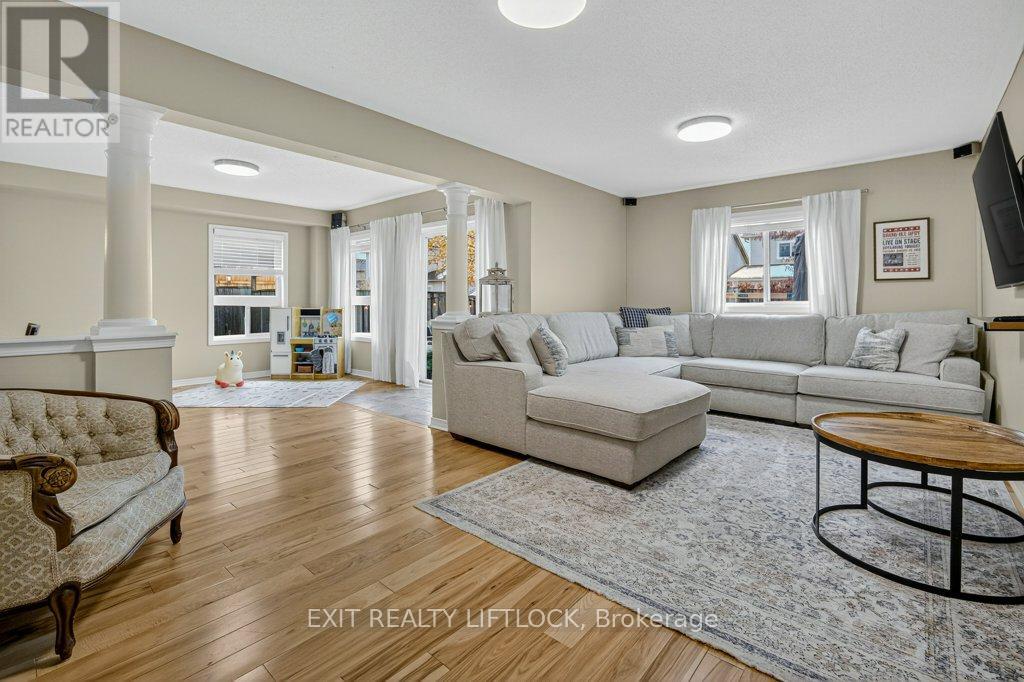 659 Tully Crescent, Peterborough (Monaghan Ward 2), Ontario  K9K 0A9 - Photo 15 - X12542032