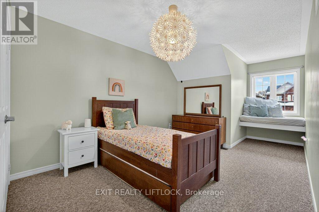 659 Tully Crescent, Peterborough (Monaghan Ward 2), Ontario  K9K 0A9 - Photo 21 - X12542032