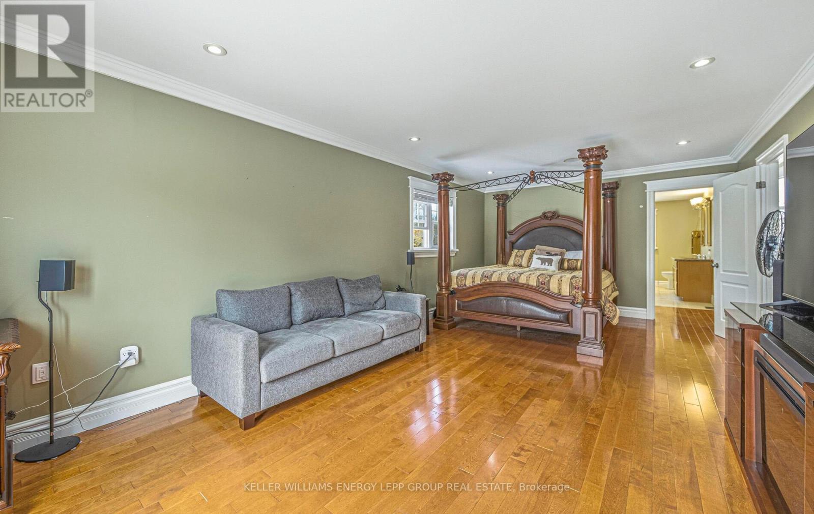 881 Carmel Crescent, Cavan Monaghan (Cavan Twp), Ontario  L0A 1G0 - Photo 24 - X12542086