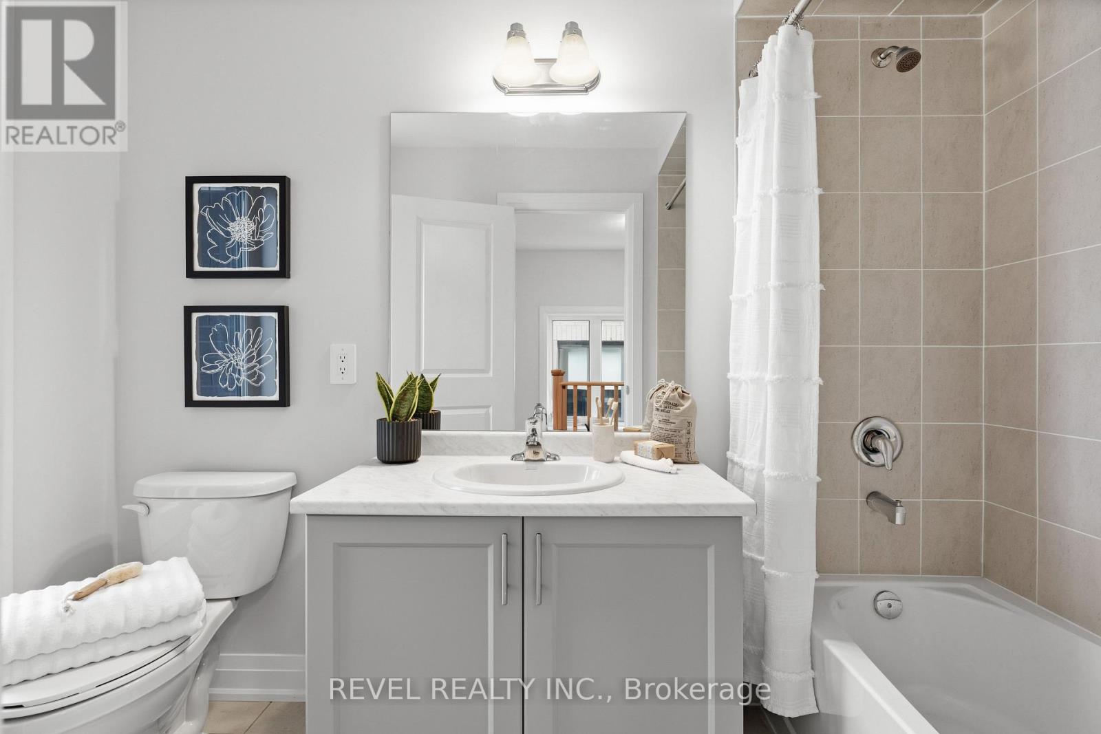 47 Corley Street, Kawartha Lakes (Lindsay), Ontario  K9V 6C2 - Photo 21 - X12542162