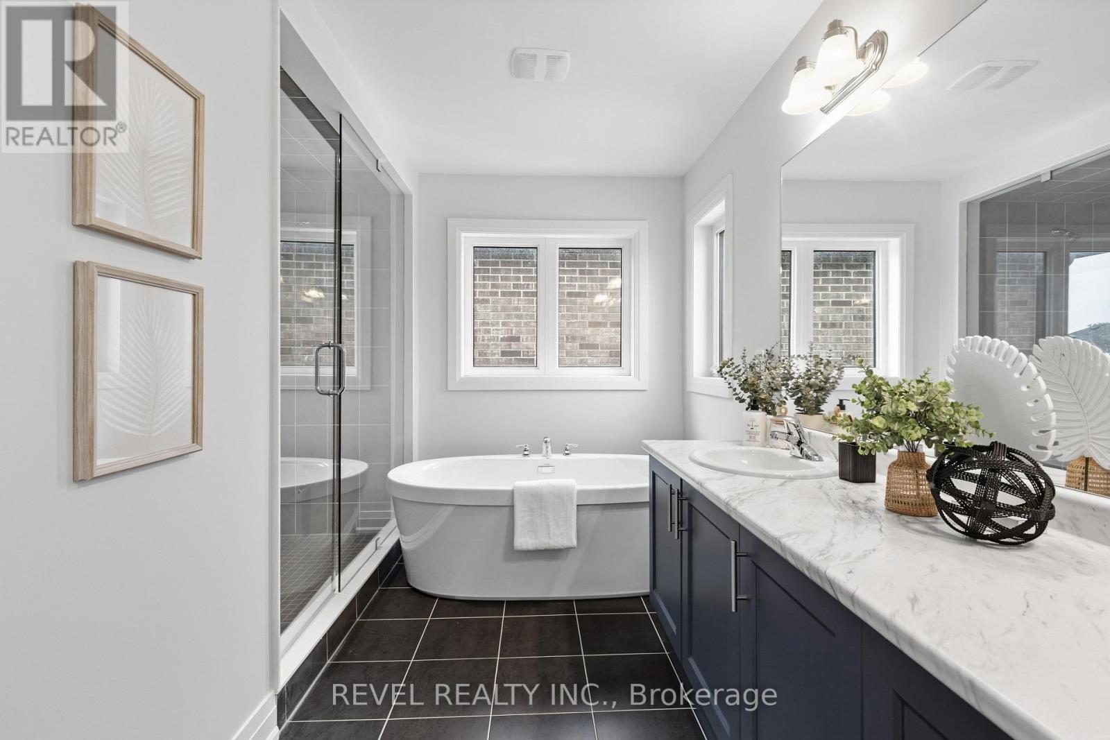 47 Corley Street, Kawartha Lakes (Lindsay), Ontario  K9V 6C2 - Photo 27 - X12542162