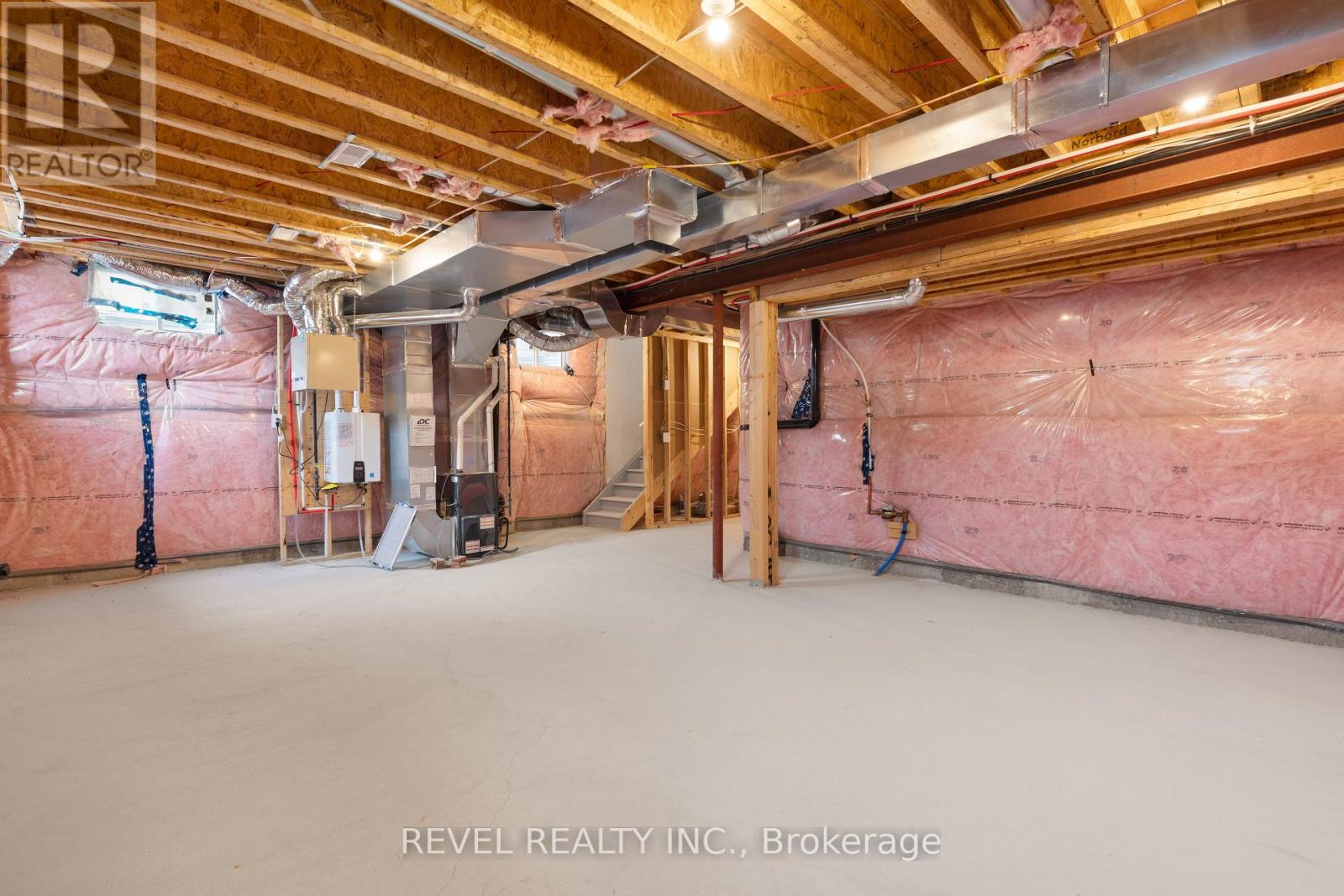 47 Corley Street, Kawartha Lakes (Lindsay), Ontario  K9V 6C2 - Photo 36 - X12542162