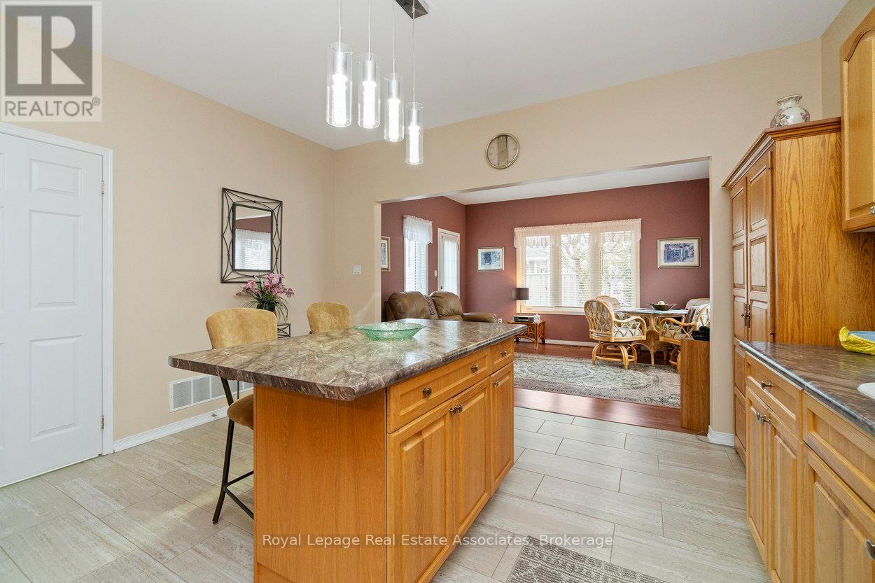 3 Fir Drive, Clarington (Newcastle), Ontario  L1B 1P3 - Photo 15 - E12541958