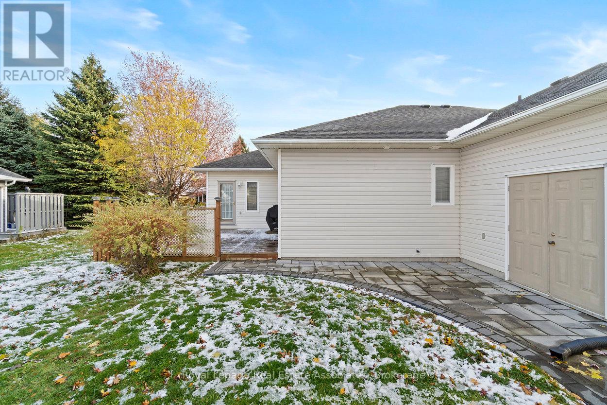 3 Fir Drive, Clarington (Newcastle), Ontario  L1B 1P3 - Photo 27 - E12541958