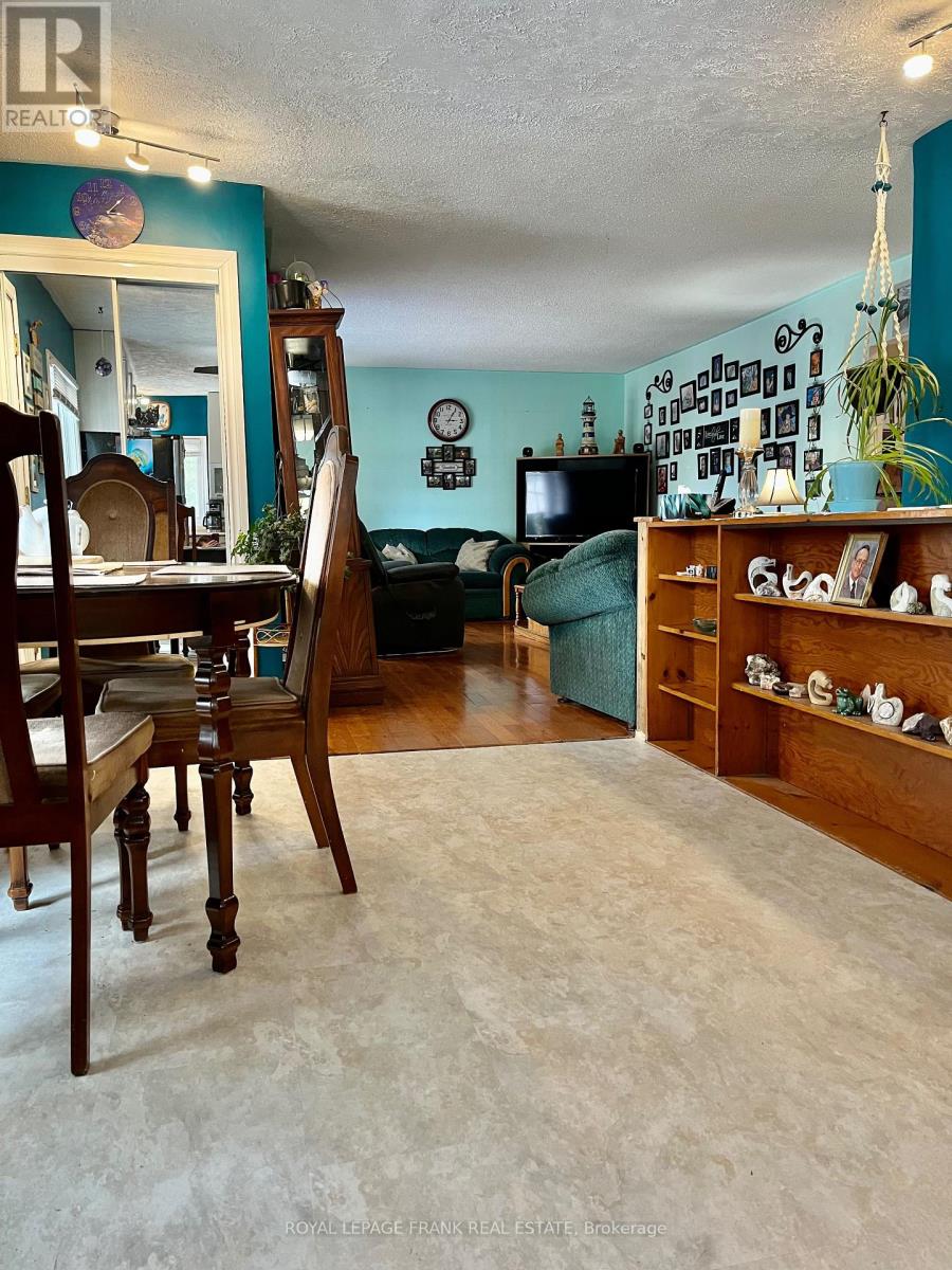 29620 Highway 62 N, Hastings Highlands (Herschel Ward), Ontario  K0L 1C0 - Photo 19 - X12542718