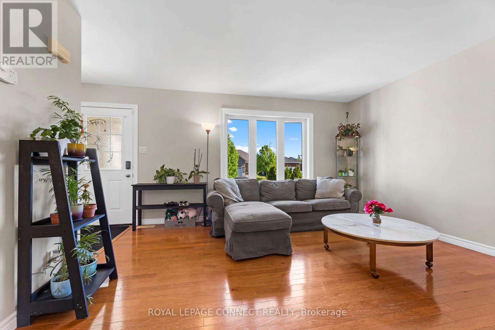 25 Springdale Drive, Kawartha Lakes (Lindsay), Ontario  K9V 4R1 - Photo 25 - X12543212