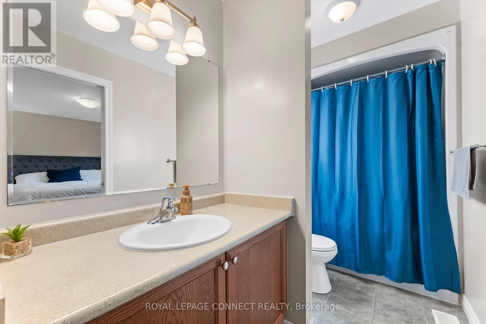 25 Springdale Drive, Kawartha Lakes (Lindsay), Ontario  K9V 4R1 - Photo 35 - X12543212