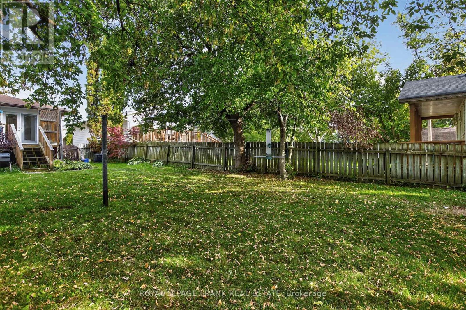 393 Southpark Drive, Peterborough (Ashburnham Ward 4), Ontario  K9J 1C1 - Photo 36 - X12545280