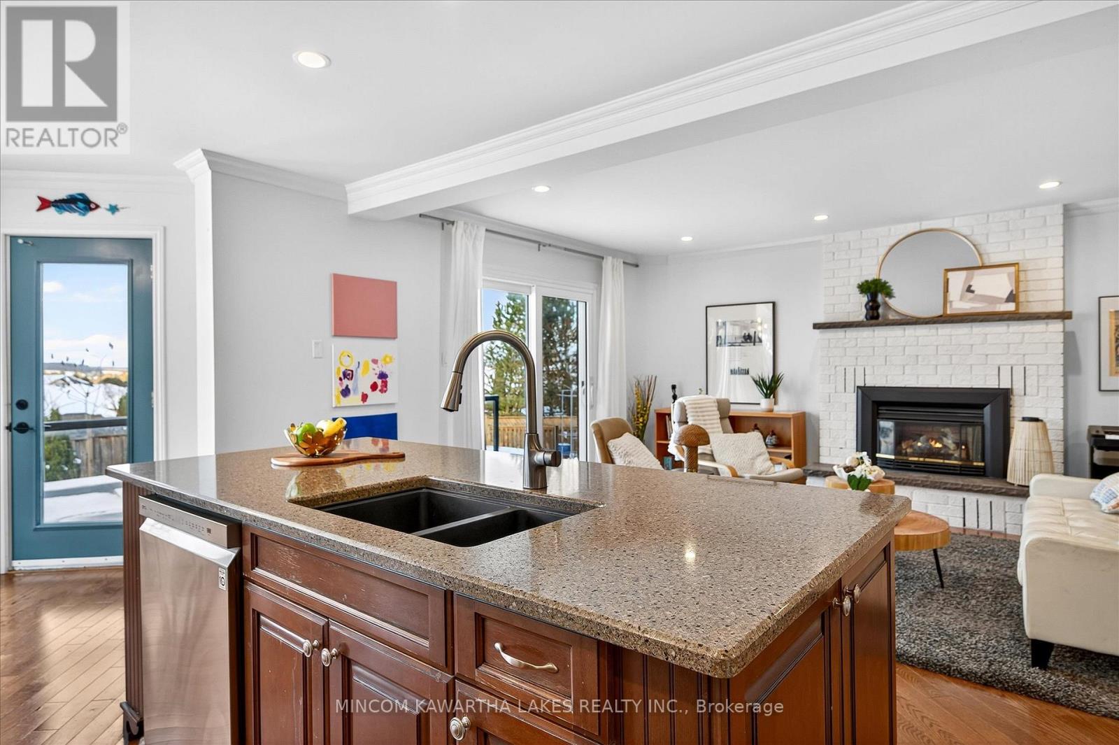 1276 Sandalwood Drive, Peterborough (Monaghan Ward 2), Ontario  K9K 1Y2 - Photo 13 - X12545362