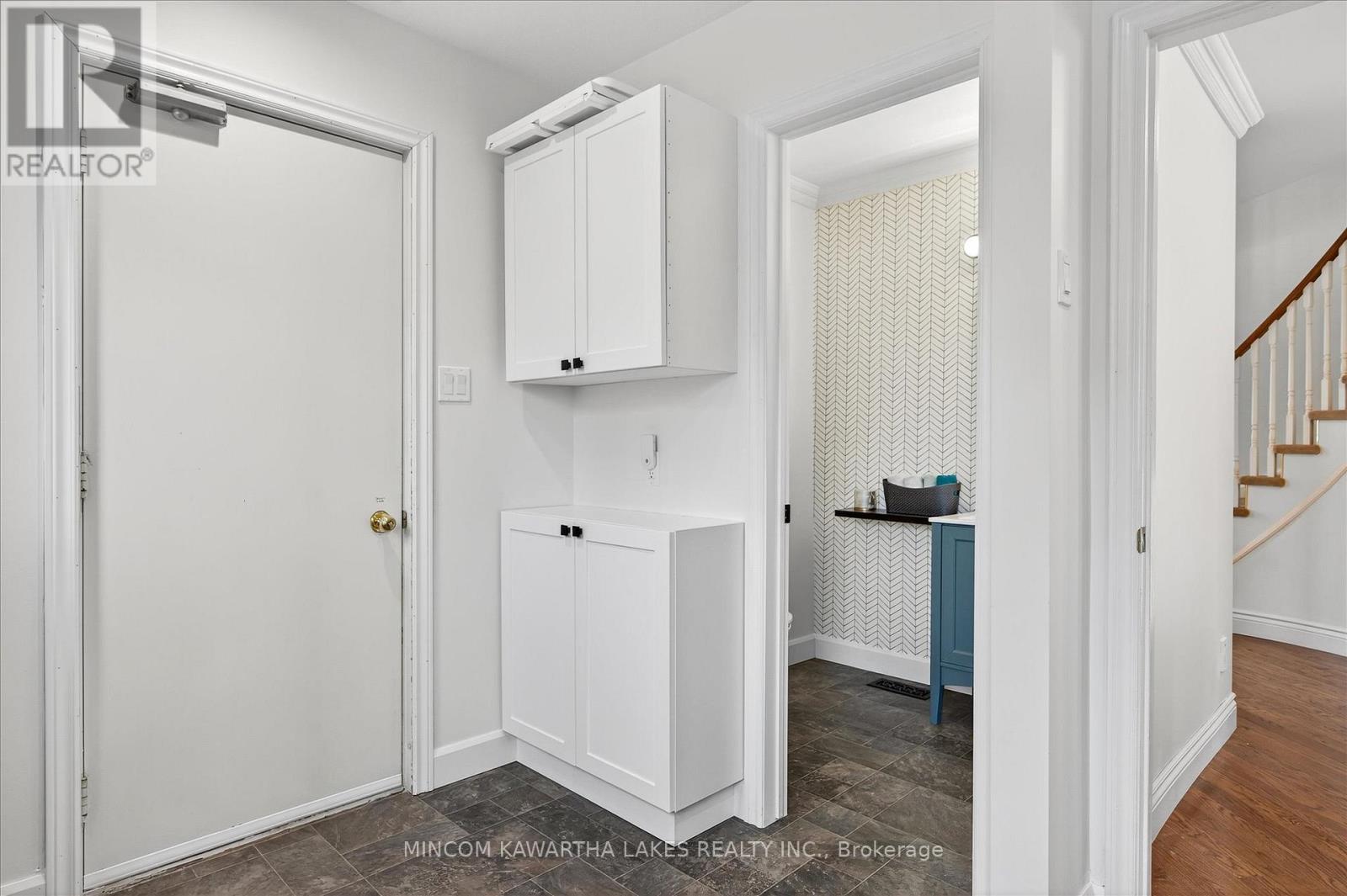 1276 Sandalwood Drive, Peterborough (Monaghan Ward 2), Ontario  K9K 1Y2 - Photo 17 - X12545362