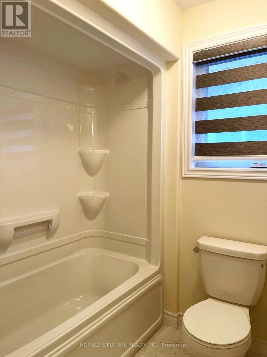 605 Lemay Grove, Peterborough (Monaghan Ward 2), Ontario  K9J 7P4 - Photo 18 - X12545516