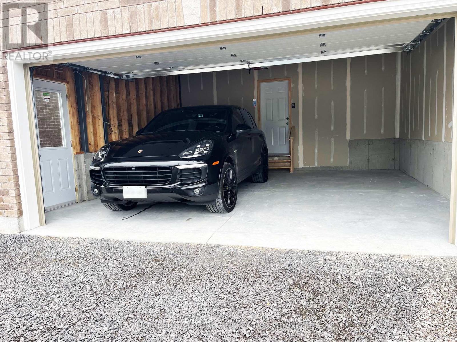 605 Lemay Grove, Peterborough (Monaghan Ward 2), Ontario  K9J 7P4 - Photo 26 - X12545516