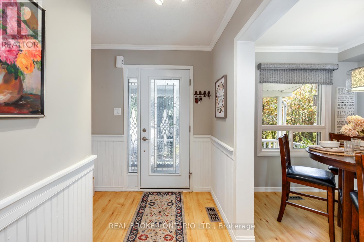 6 Andrew Court, Clarington (Newcastle), Ontario  L1B 1J5 - Photo 8 - E12546028