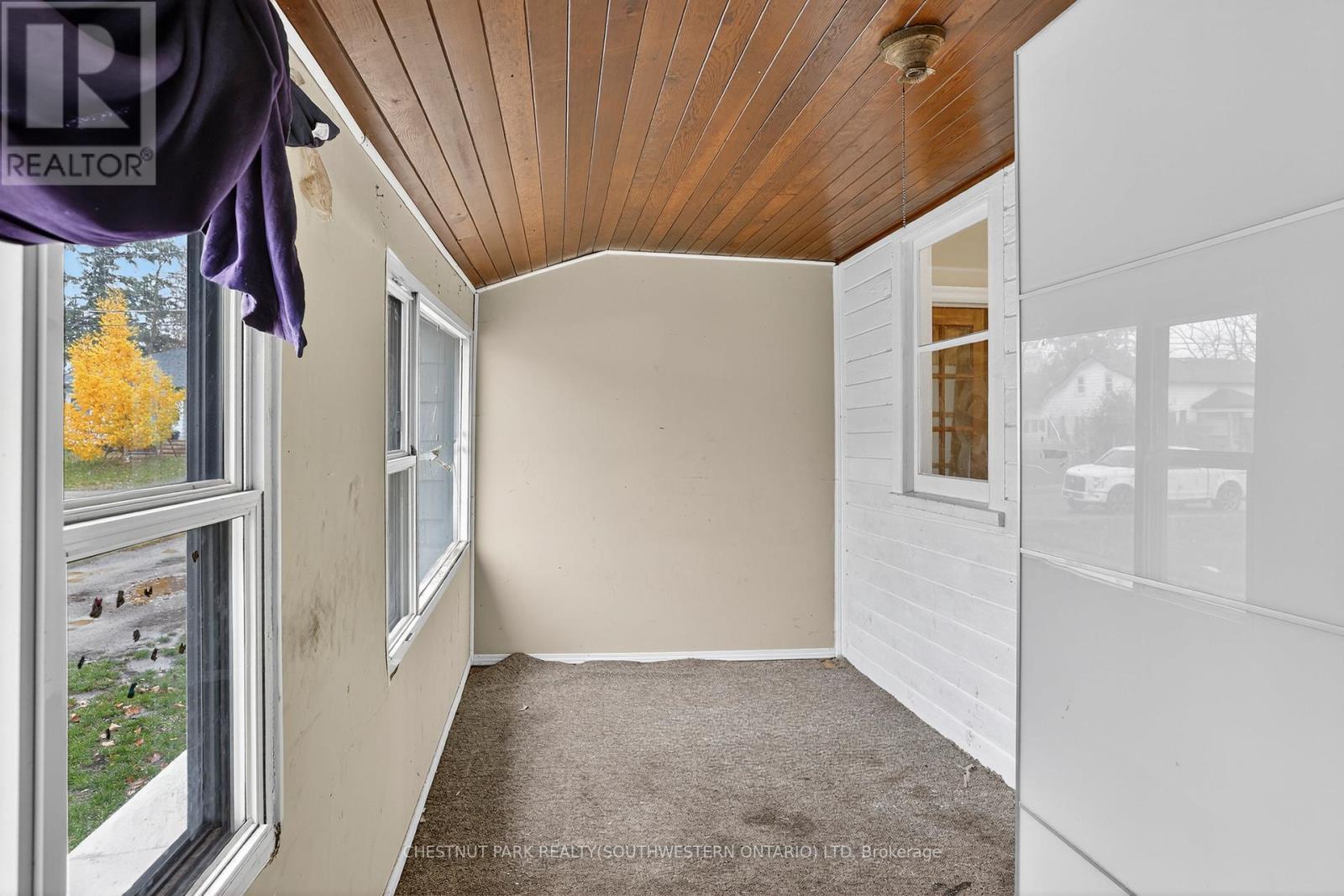 50 Ridout Street, Kawartha Lakes (Lindsay), Ontario  K9V 2B6 - Photo 26 - X12546040