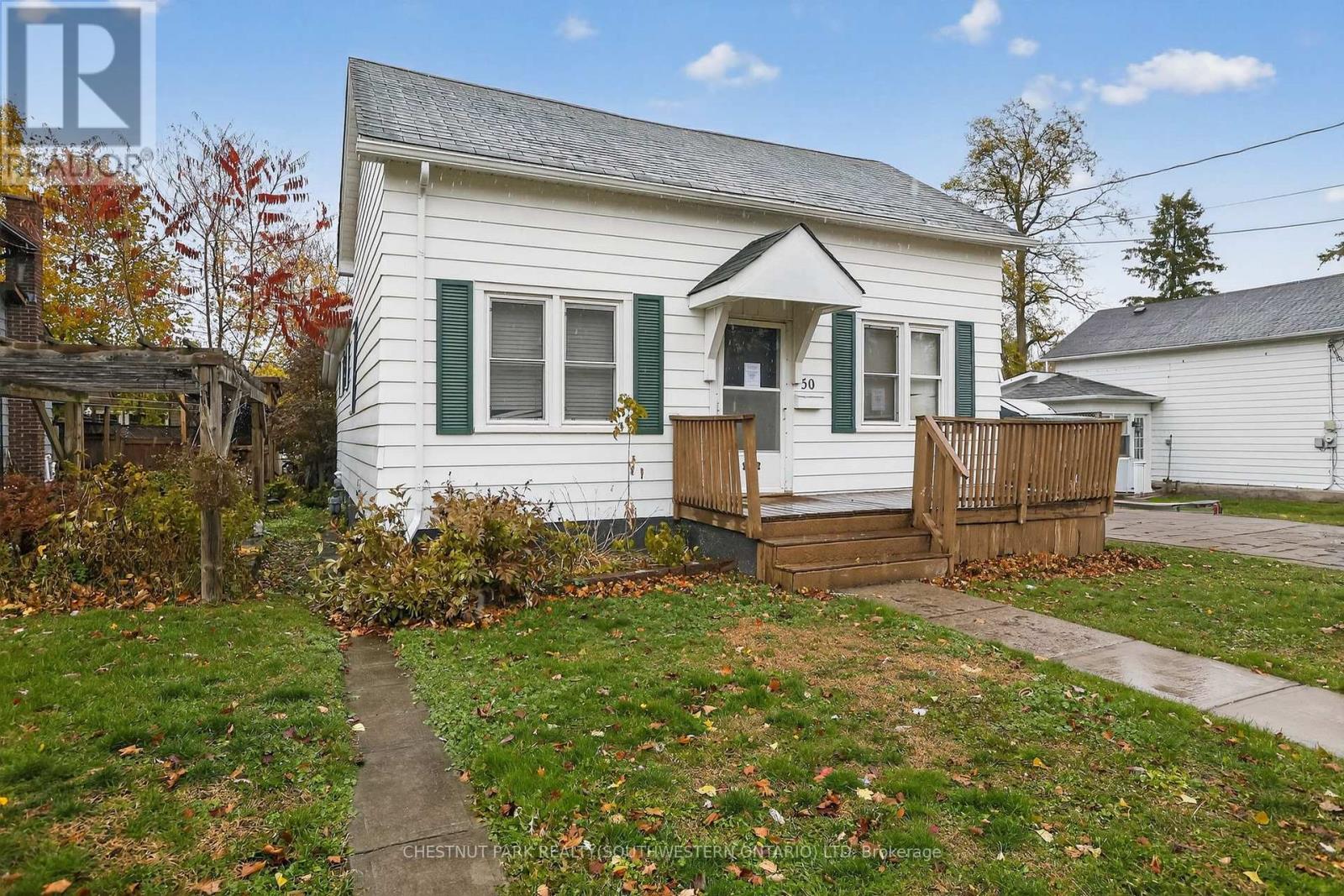 50 Ridout Street, Kawartha Lakes (Lindsay), Ontario  K9V 2B6 - Photo 3 - X12546040