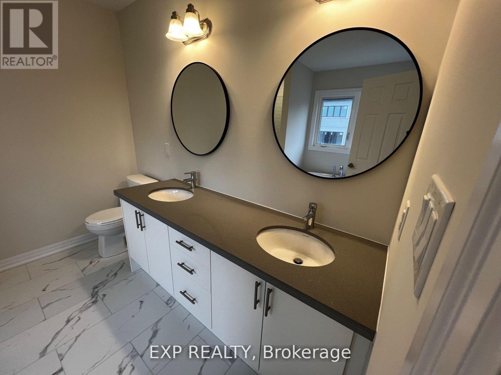 174 Flood Avenue, Clarington (Newcastle), Ontario  L1B 1G9 - Photo 9 - E12546532