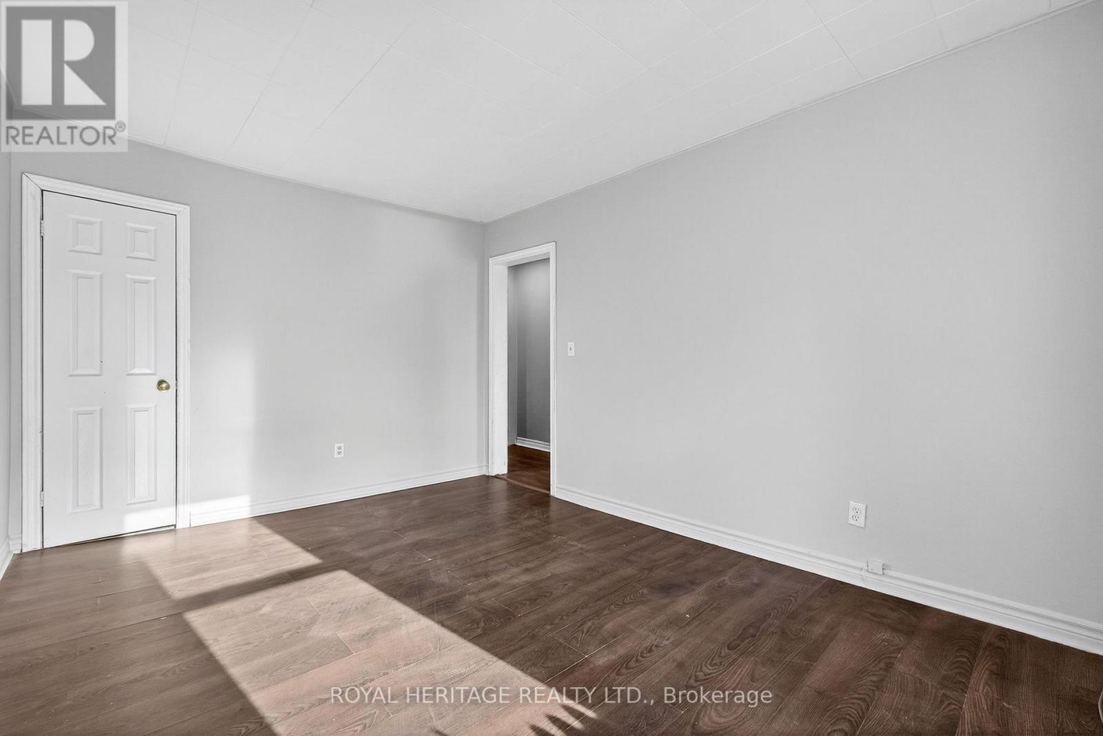 364 Parkhill Road W, Peterborough (Northcrest Ward 5), Ontario  K9H 3J1 - Photo 25 - X12546594