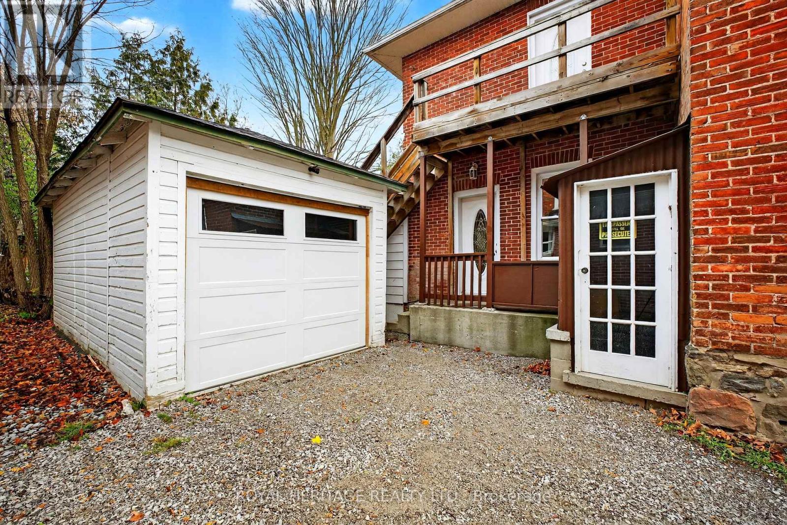 364 Parkhill Road W, Peterborough (Northcrest Ward 5), Ontario  K9H 3J1 - Photo 36 - X12546594