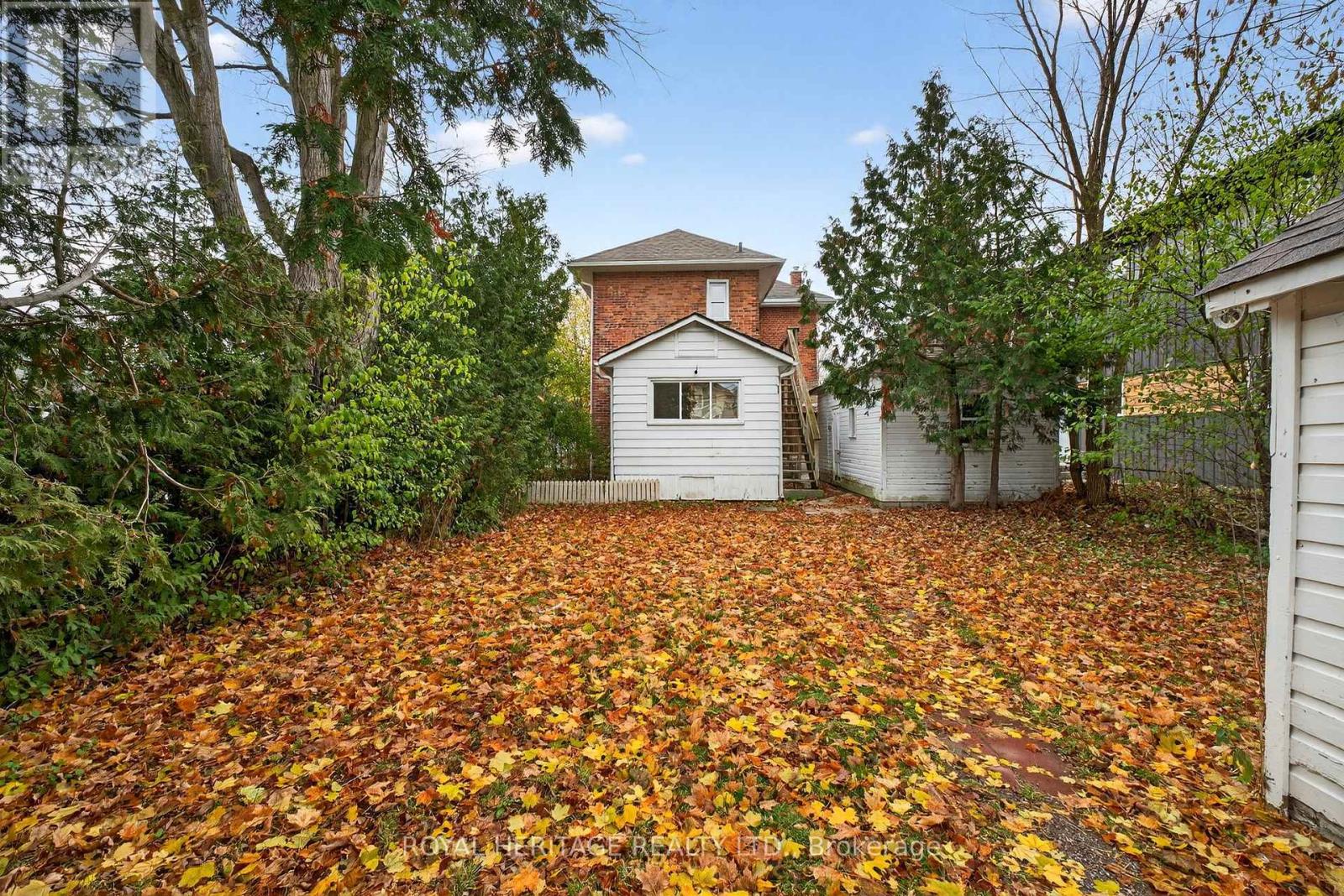 364 Parkhill Road W, Peterborough (Northcrest Ward 5), Ontario  K9H 3J1 - Photo 40 - X12546594