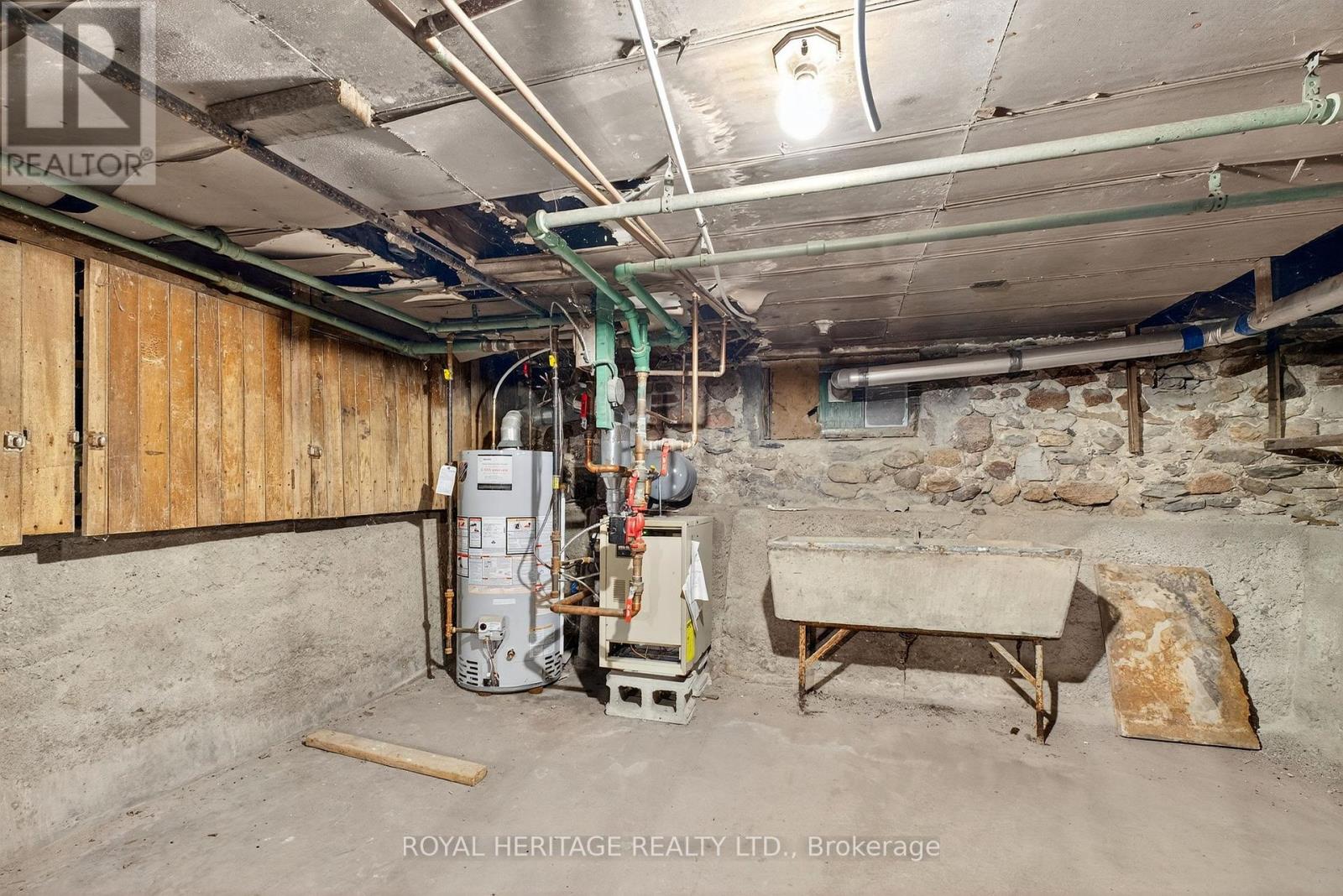 364 Parkhill Road W, Peterborough (Northcrest Ward 5), Ontario  K9H 3J1 - Photo 44 - X12546594