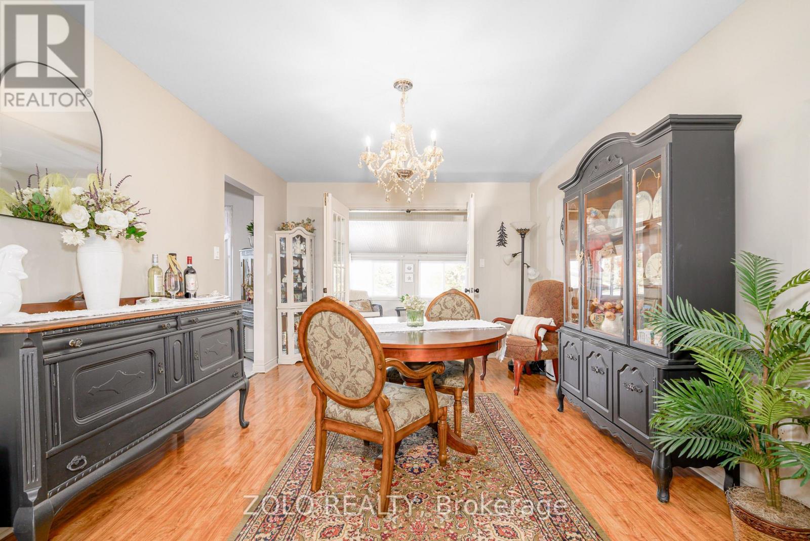 32 Andrew Drive, Kawartha Lakes (Lindsay), Ontario  K9V 5W6 - Photo 13 - X12546728