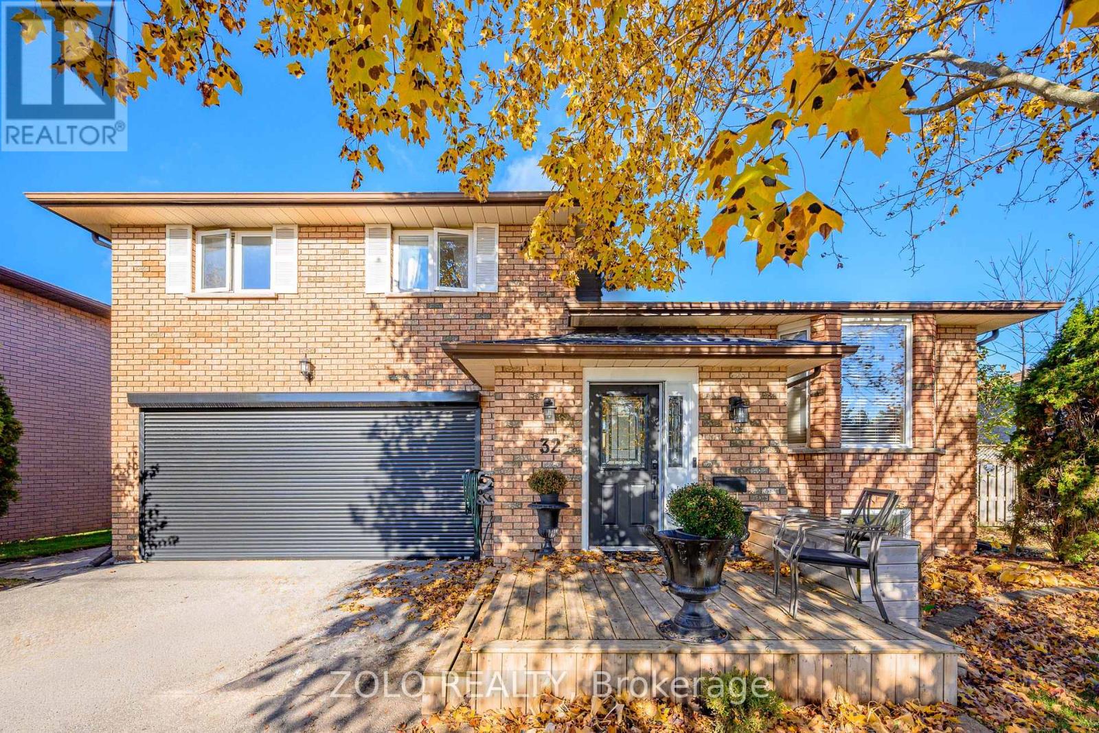 32 Andrew Drive, Kawartha Lakes (Lindsay), Ontario  K9V 5W6 - Photo 2 - X12546728