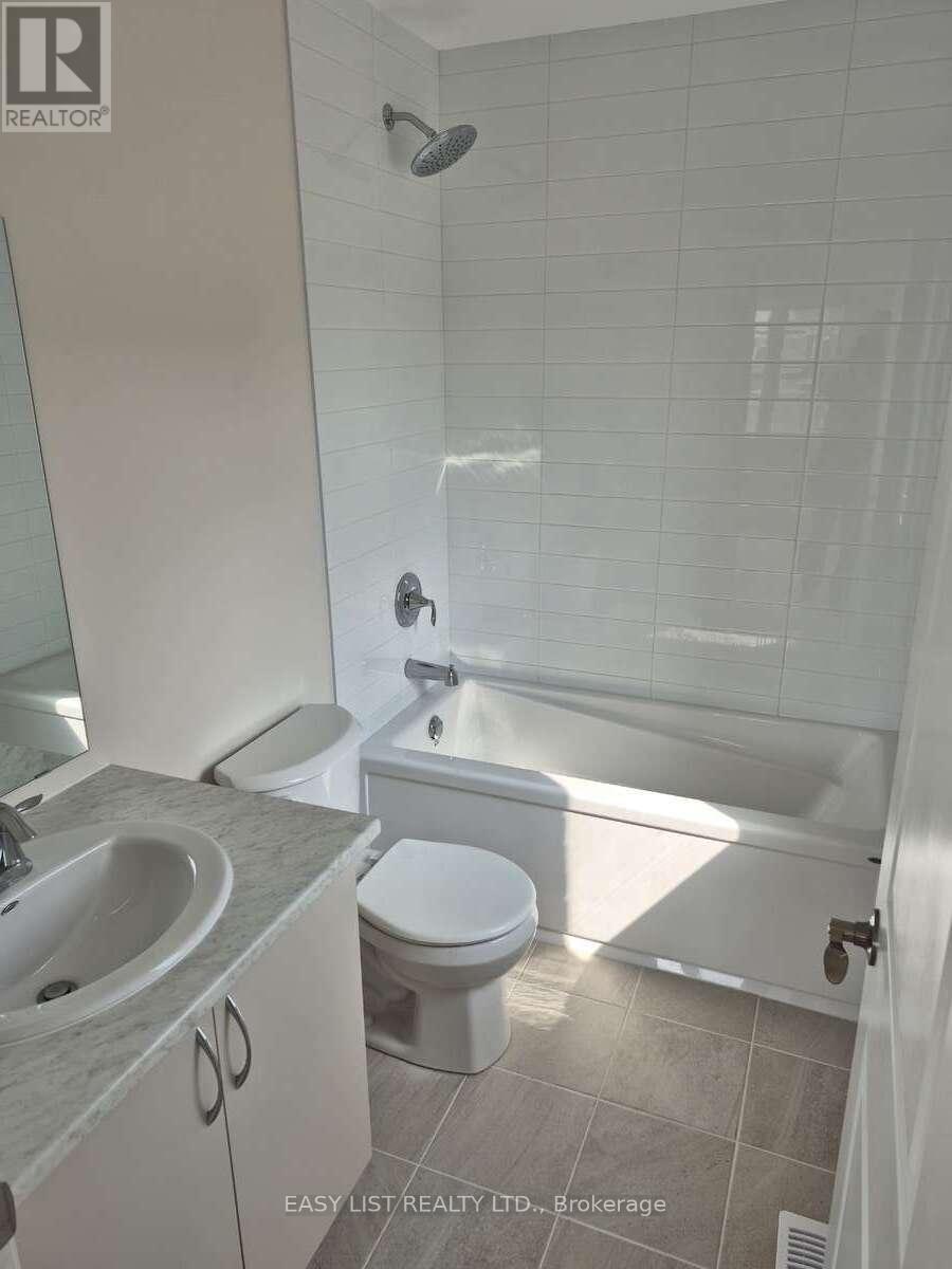 244 O'neil Street, Peterborough (Monaghan Ward 2), Ontario  K9K 0H1 - Photo 8 - X12547030