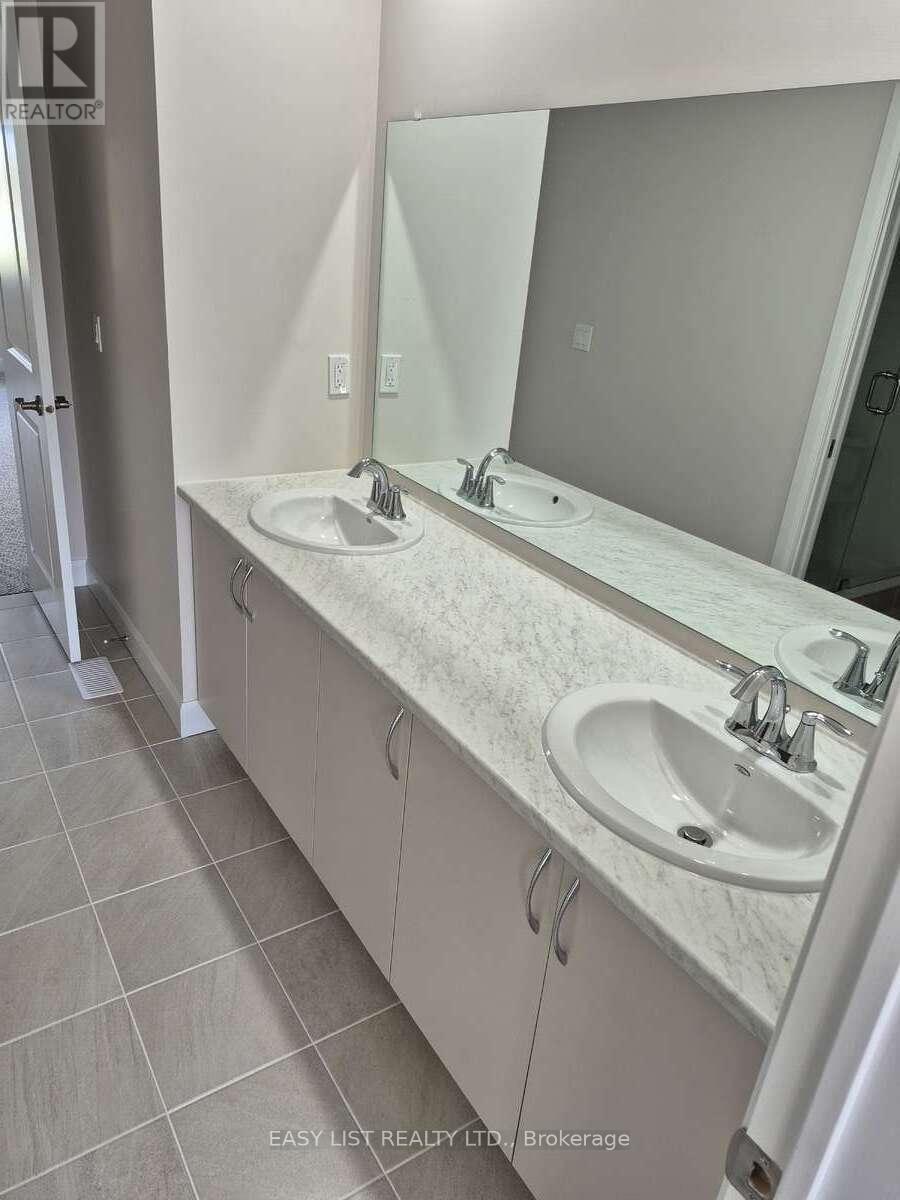 244 O'neil Street, Peterborough (Monaghan Ward 2), Ontario  K9K 0H1 - Photo 9 - X12547030