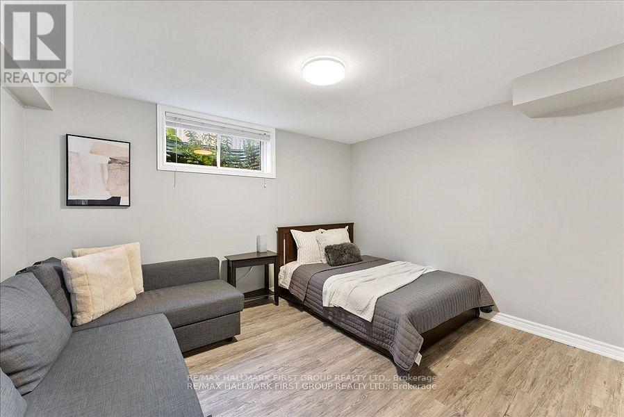 73 Springdale Drive, Kawartha Lakes (Lindsay), Ontario  K9V 0J4 - Photo 41 - X12547490