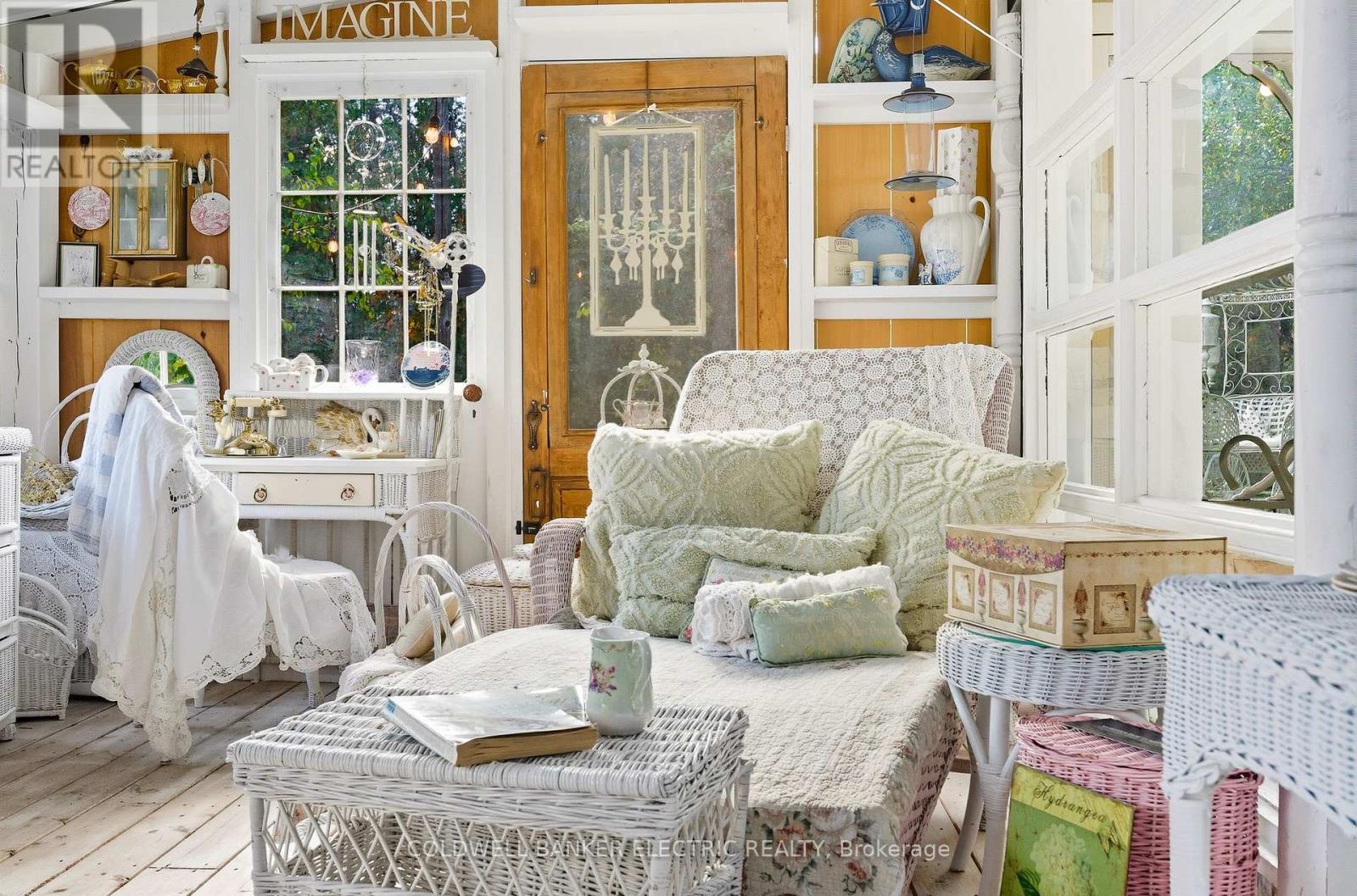 994 County Rd 19 Road, Selwyn, Ontario  K9J 6X2 - Photo 36 - X12547724