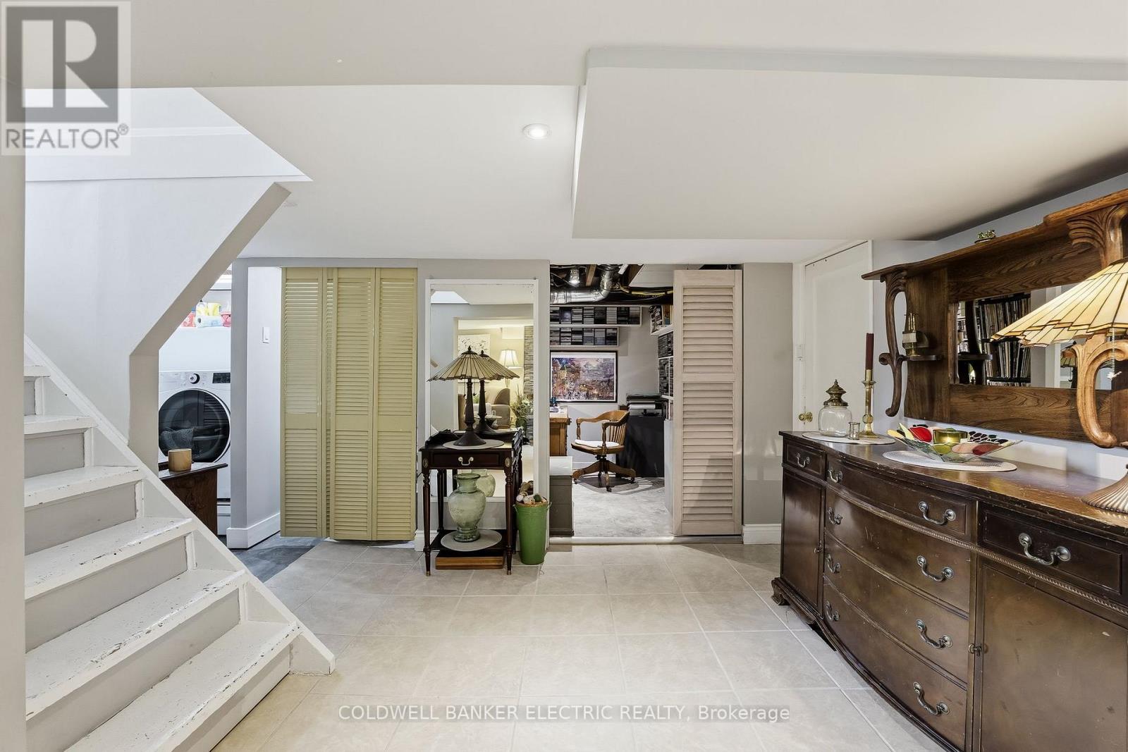 994 County Rd 19 Road, Selwyn, Ontario  K9J 6X2 - Photo 18 - X12547726