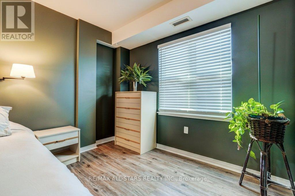 303 - 8 Huron Street, Kawartha Lakes (Lindsay), Ontario  K9V 6K3 - Photo 20 - X12548054