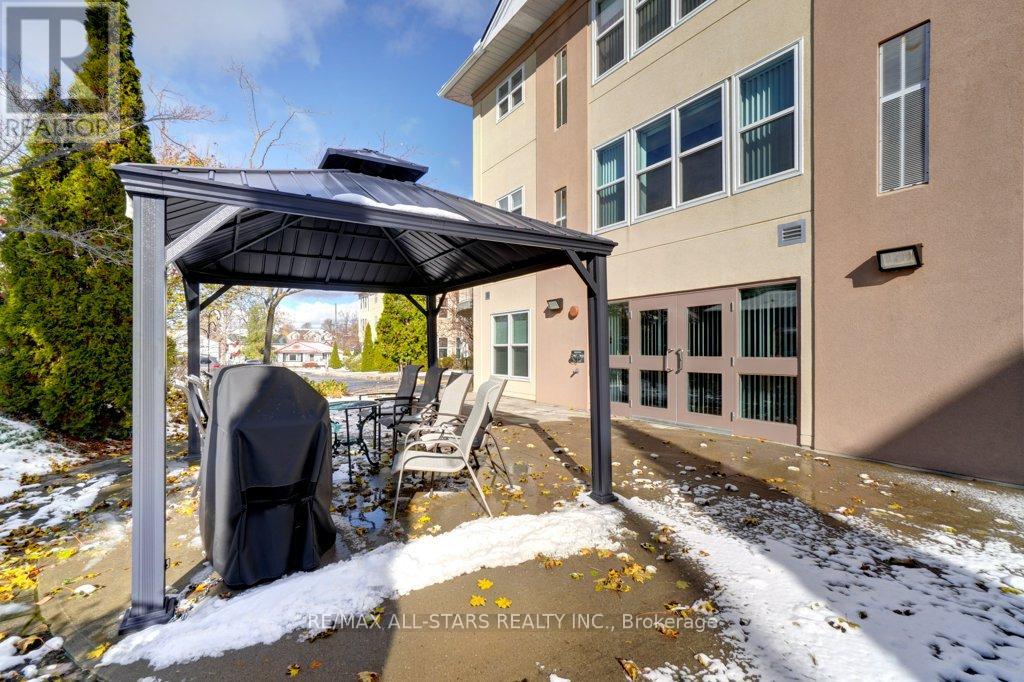 303 - 8 Huron Street, Kawartha Lakes (Lindsay), Ontario  K9V 6K3 - Photo 33 - X12548054