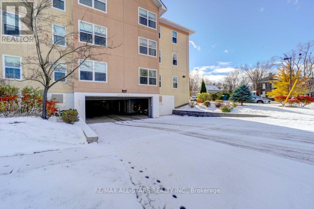 303 - 8 Huron Street, Kawartha Lakes (Lindsay), Ontario  K9V 6K3 - Photo 36 - X12548054