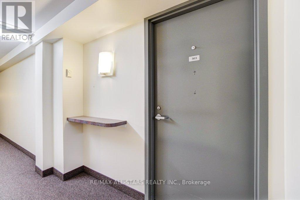 303 - 8 Huron Street, Kawartha Lakes (Lindsay), Ontario  K9V 6K3 - Photo 5 - X12548054