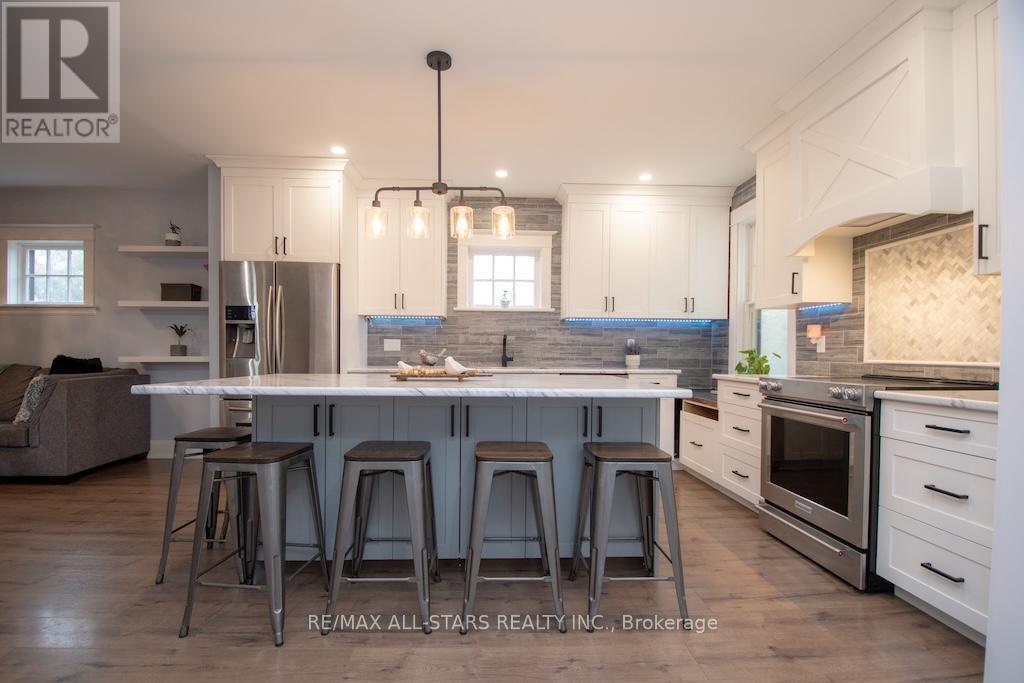 2 St. Patrick Street, Kawartha Lakes (Lindsay), Ontario  K9V 1R1 - Photo 12 - X12548210