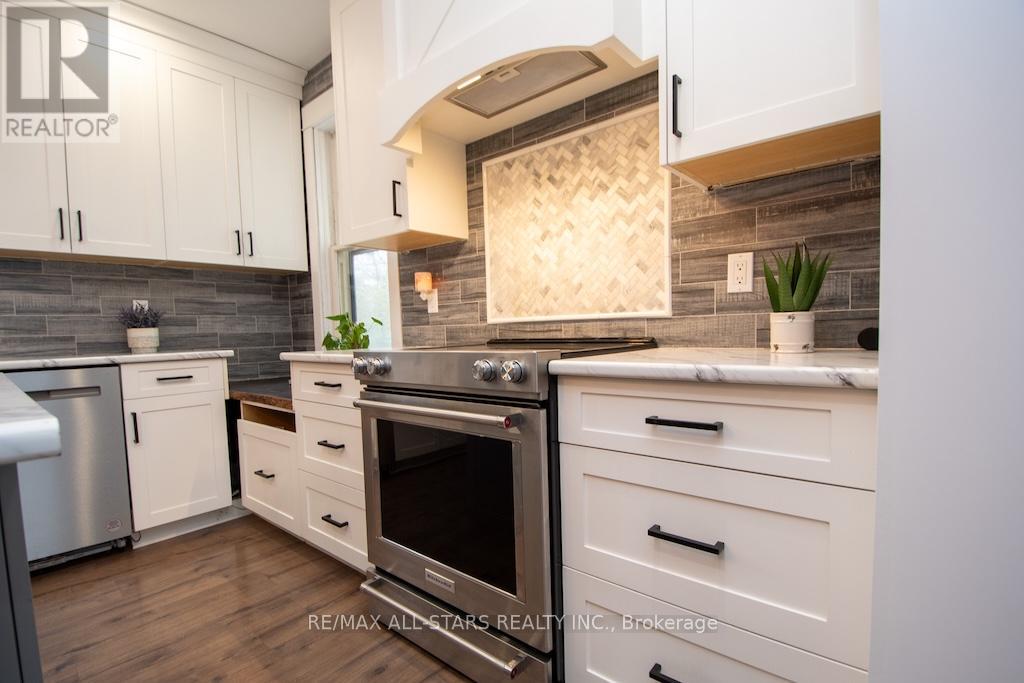 2 St. Patrick Street, Kawartha Lakes (Lindsay), Ontario  K9V 1R1 - Photo 14 - X12548210