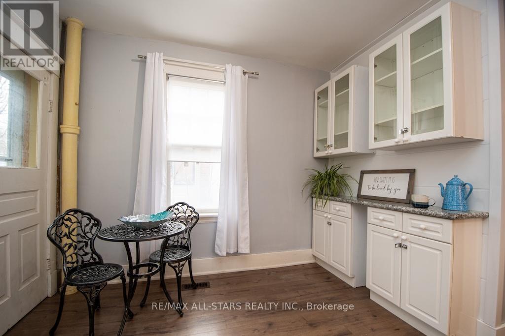 2 St. Patrick Street, Kawartha Lakes (Lindsay), Ontario  K9V 1R1 - Photo 16 - X12548210