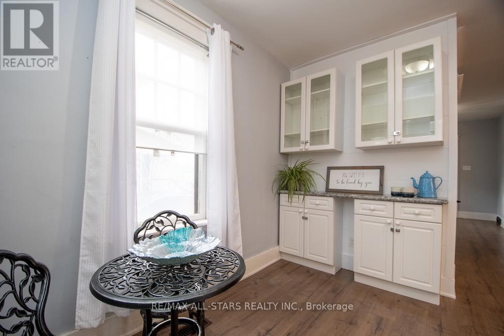 2 St. Patrick Street, Kawartha Lakes (Lindsay), Ontario  K9V 1R1 - Photo 18 - X12548210