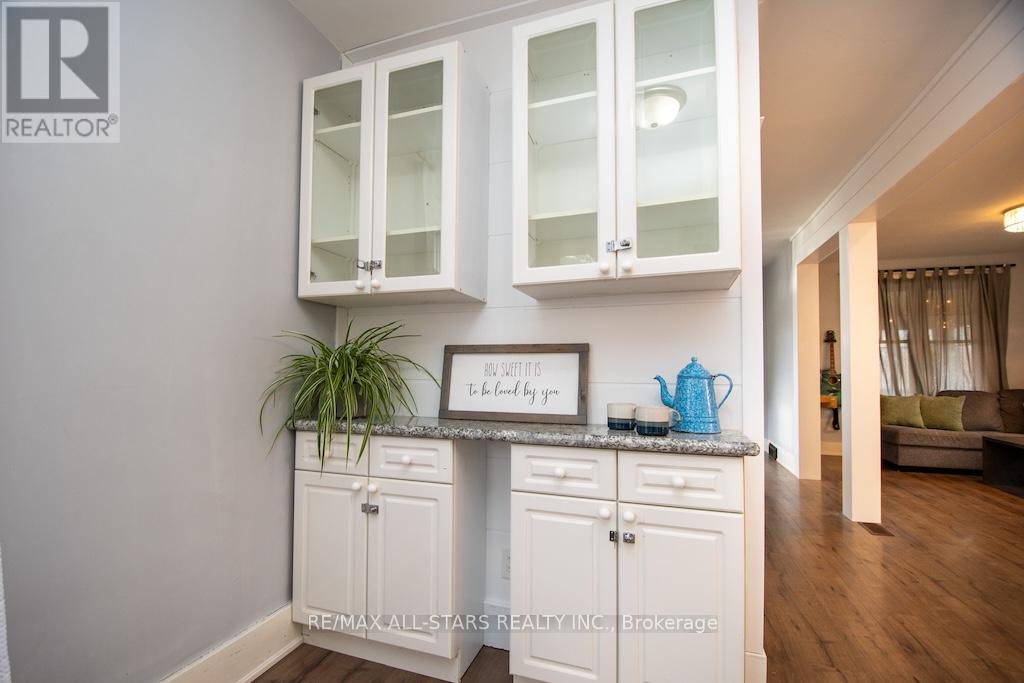 2 St. Patrick Street, Kawartha Lakes (Lindsay), Ontario  K9V 1R1 - Photo 19 - X12548210