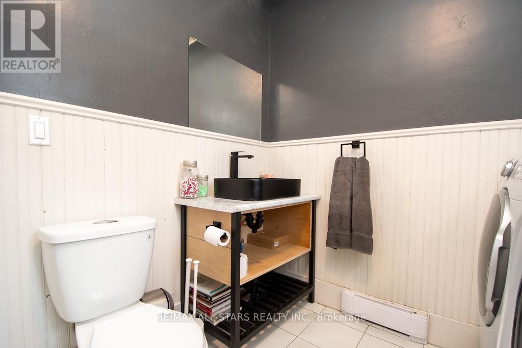 2 St. Patrick Street, Kawartha Lakes (Lindsay), Ontario  K9V 1R1 - Photo 21 - X12548210