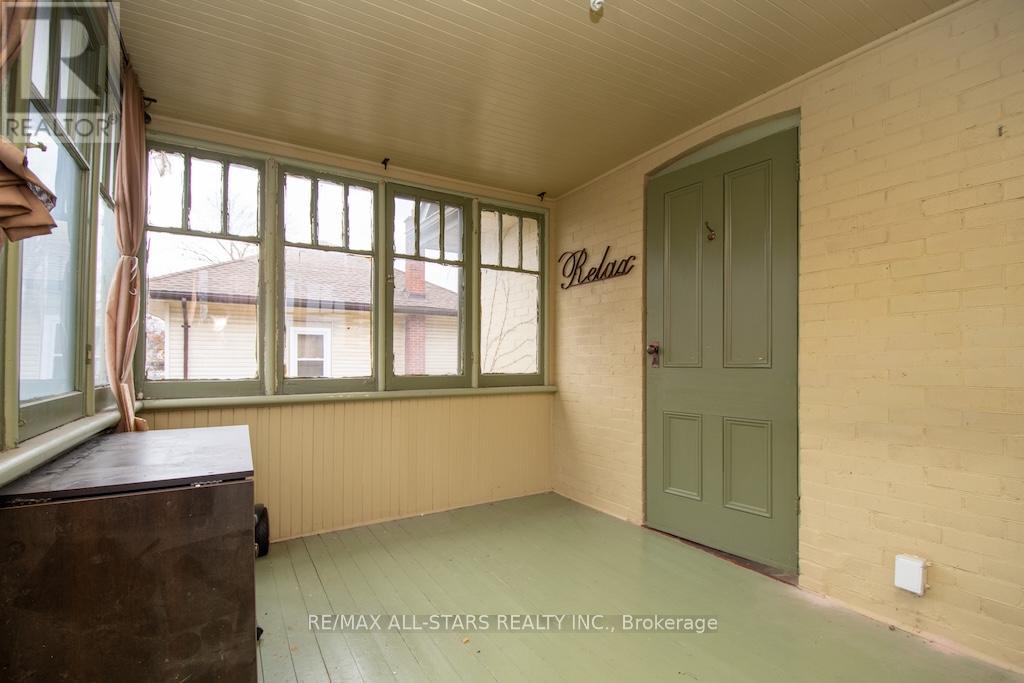 2 St. Patrick Street, Kawartha Lakes (Lindsay), Ontario  K9V 1R1 - Photo 23 - X12548210