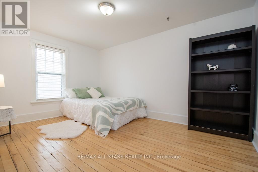 2 St. Patrick Street, Kawartha Lakes (Lindsay), Ontario  K9V 1R1 - Photo 24 - X12548210