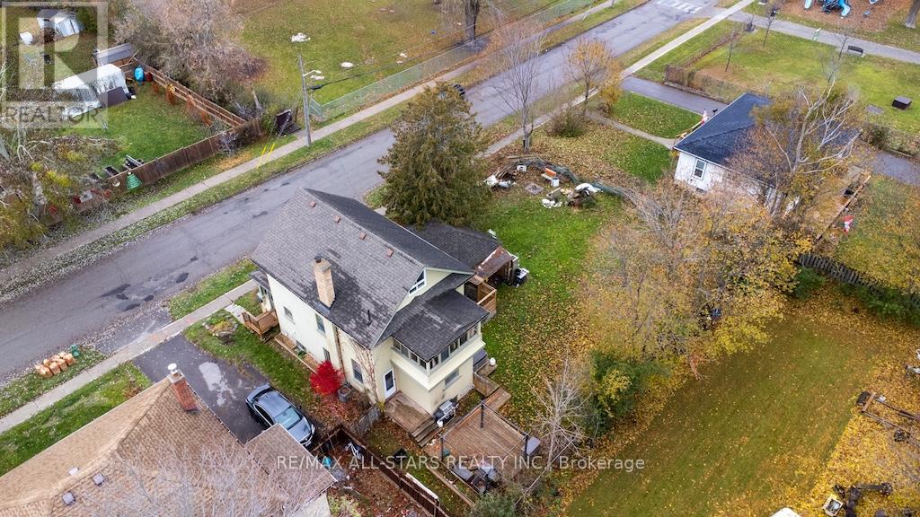 2 St. Patrick Street, Kawartha Lakes (Lindsay), Ontario  K9V 1R1 - Photo 43 - X12548210